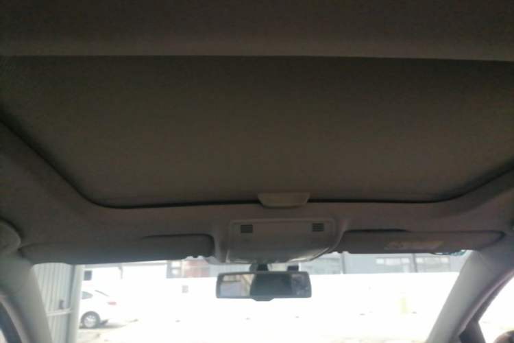 Used Volkswagen Golf 2016 230TSI Automatic Luxury Version Headliner