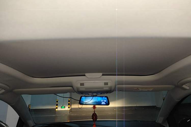 Used Volkswagen Golf 2016 230TSI Automatic Comfort Version Headliner