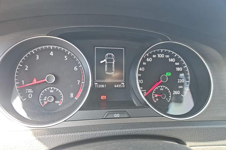 Used Volkswagen Golf 2016 230TSI Automatic Luxury Version Instrument Cluster