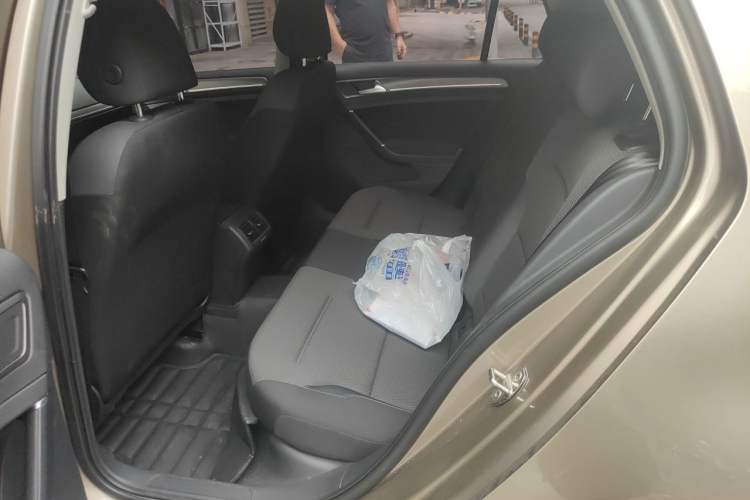 Used Volkswagen Golf 2016 230TSI Automatic Comfort Version Left Rear Seat
