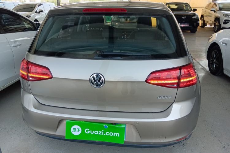 Used Volkswagen Golf 2016 1.6L Automatic Fashion Model Rear