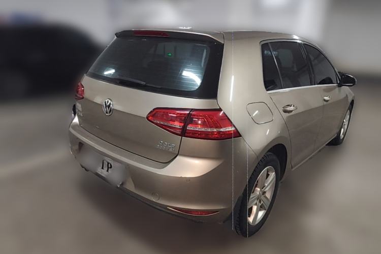 Used Volkswagen Golf 2016 230TSI Automatic Comfort Version Rear Right 45 Deg