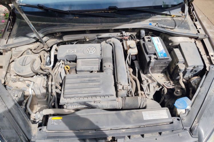 Used Volkswagen Golf 2016 230TSI Automatic Comfort Version Engine Bay