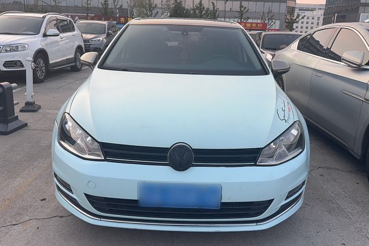 Used Volkswagen Golf 2016 230TSI Automatic Luxury Version Exterior 1
