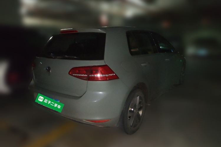Used Volkswagen Golf 2016 230TSI Automatic Luxury Version Rear Right 45 Deg