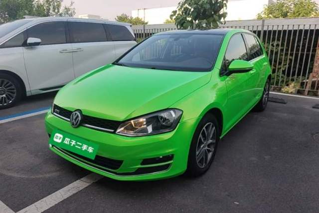Volkswagen Golf 2016 230TSI Automatic Luxury Version usado
