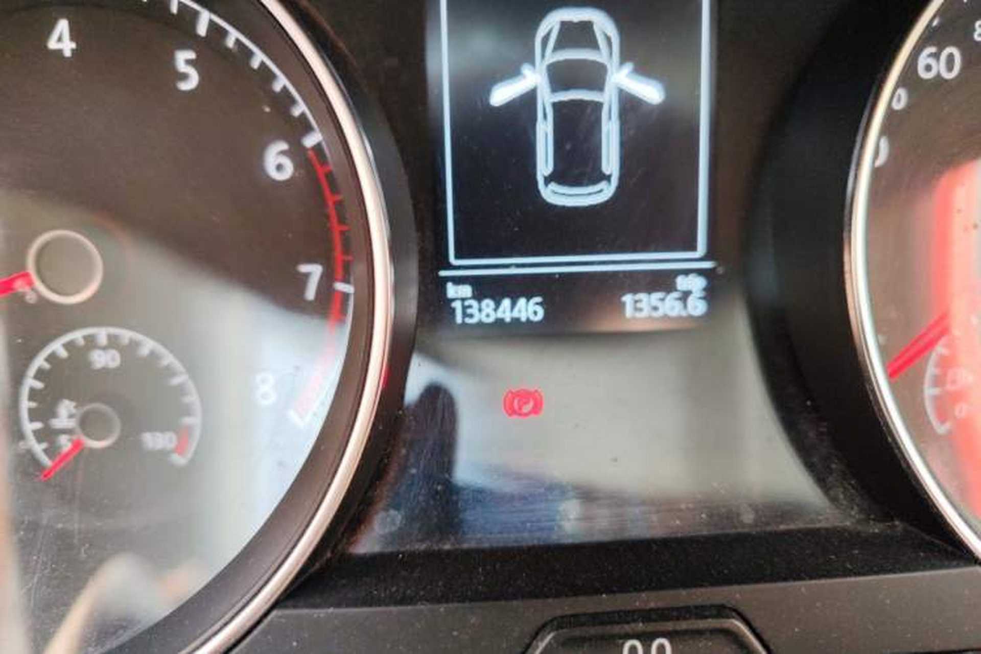 Used Volkswagen Golf 2016 230TSI Automatic Comfort Version Odometer Close Up