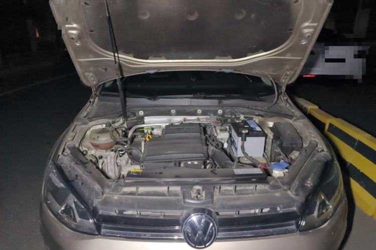 Used Volkswagen Golf 2016 1.6L Automatic Comfort Model Engine Bay