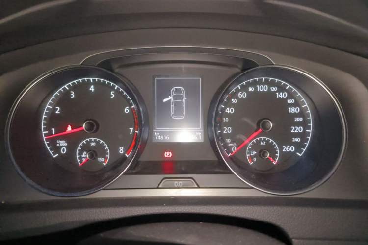 Used Volkswagen Golf 2016 1.6L Automatic Comfort Model Instrument Cluster