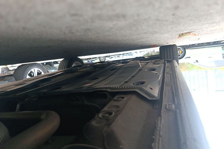 Used Volkswagen Golf 2016 230TSI Automatic Comfort Version Chassis Rear Left