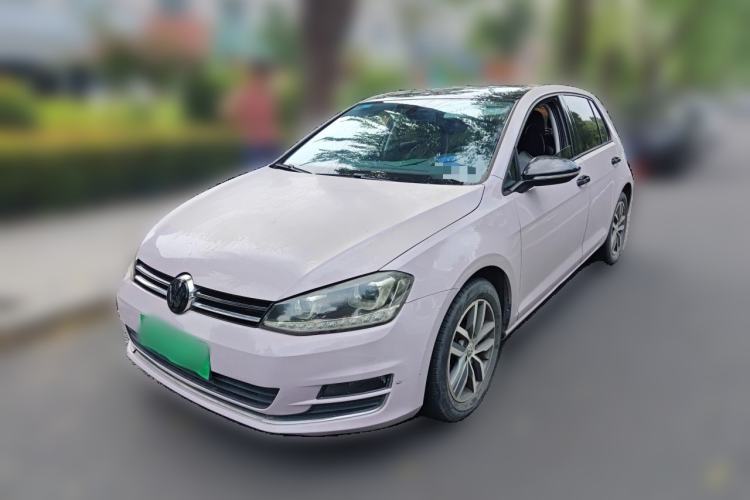 Used Volkswagen Golf 2016 230TSI Automatic Luxury Version Guazi used car, China used car export, Used car for sale, Used  cars, Cheapest cars for sale