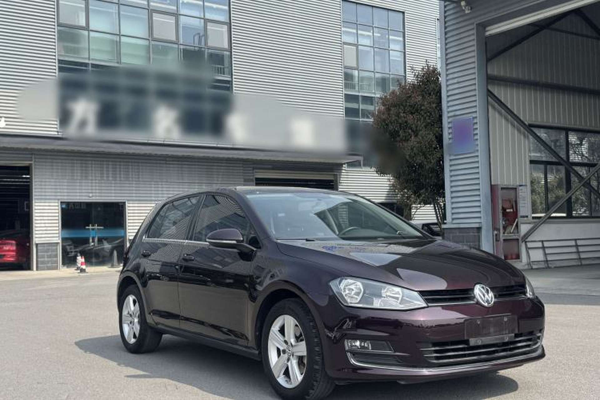 Used Volkswagen Golf 2016 1.6L Automatic Comfort Model Exterior 3