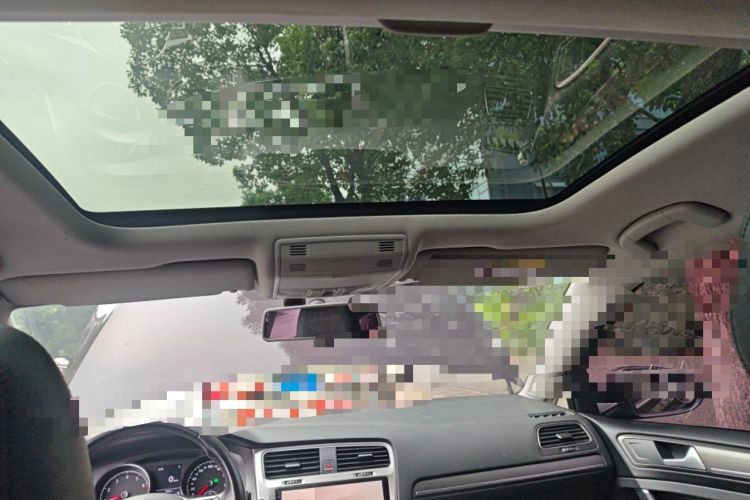Used Volkswagen Golf 2016 230TSI Automatic Comfort Version Headliner