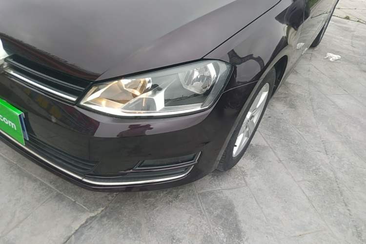Used Volkswagen Golf 2016 230TSI Automatic Comfort Version Left Front Headlight
