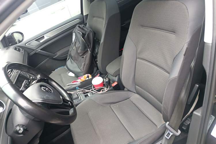 Used Volkswagen Golf 2016 230TSI Automatic Comfort Version Left Front Seat