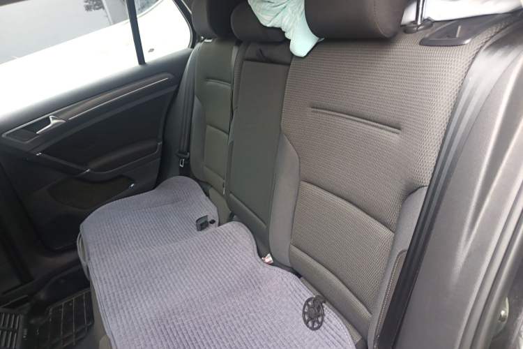 Used Volkswagen Golf 2016 230TSI Automatic Comfort Version Left Rear Seat