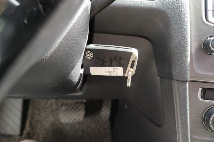Used Volkswagen Golf 2016 1.6L Automatic Comfort Model Vehicle Key