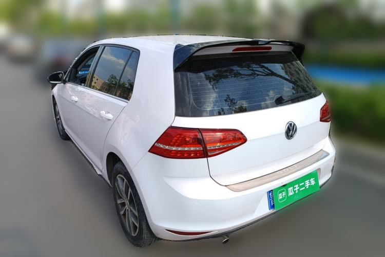 Used Volkswagen Golf 2016 230TSI Automatic Luxury Version Rear Left 45 Deg