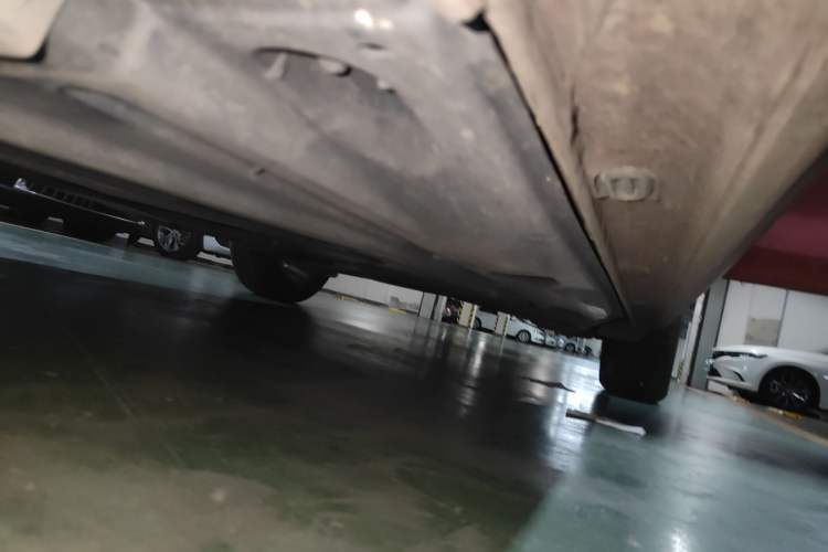 Used Volkswagen Golf 2016 230TSI Automatic Luxury Version Chassis Front Left