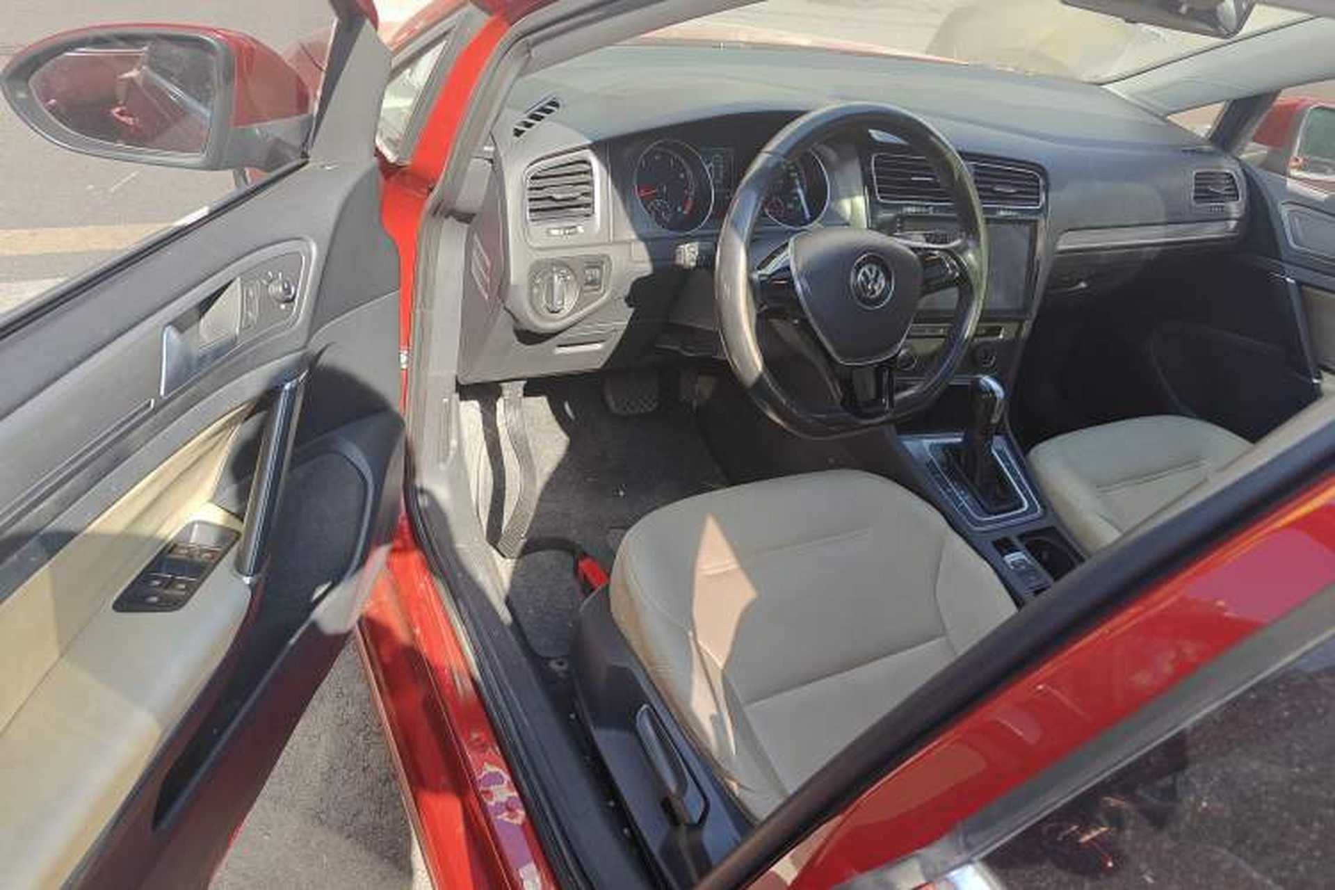Used Volkswagen Golf 2016 1.6L Automatic Comfort Model Driver Seat