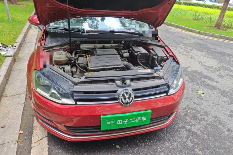 Used Volkswagen Golf 2016 1.6L Automatic Comfort Model Engine Bay