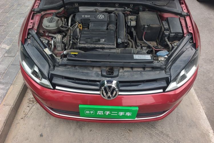 Used Volkswagen Golf 2016 230TSI Automatic Luxury Version Engine Bay