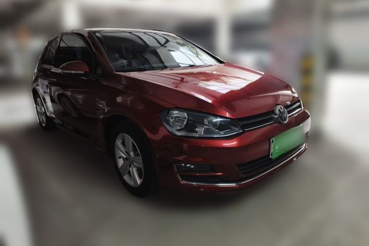 Used Volkswagen Golf 2016 1.6L Automatic Comfort Model Front Right 45 Deg