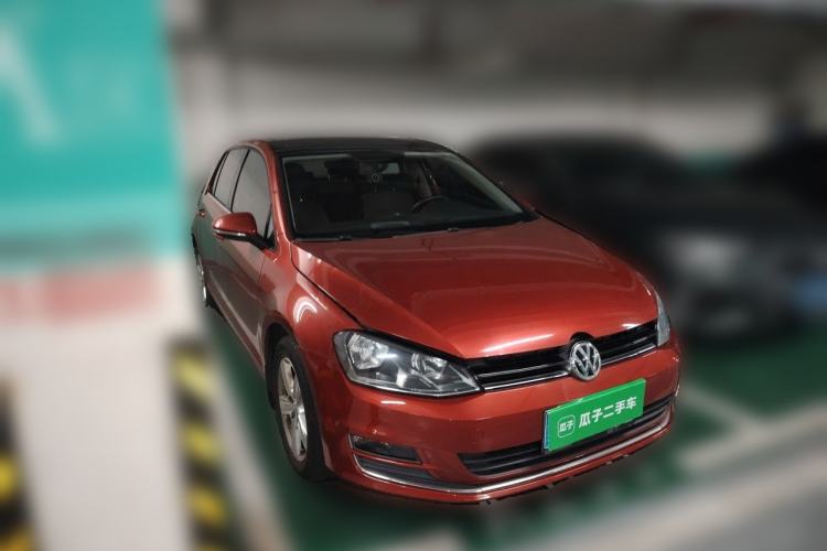 Used Volkswagen Golf 2016 1.6L Automatic Comfort Model Front Right 45 Deg