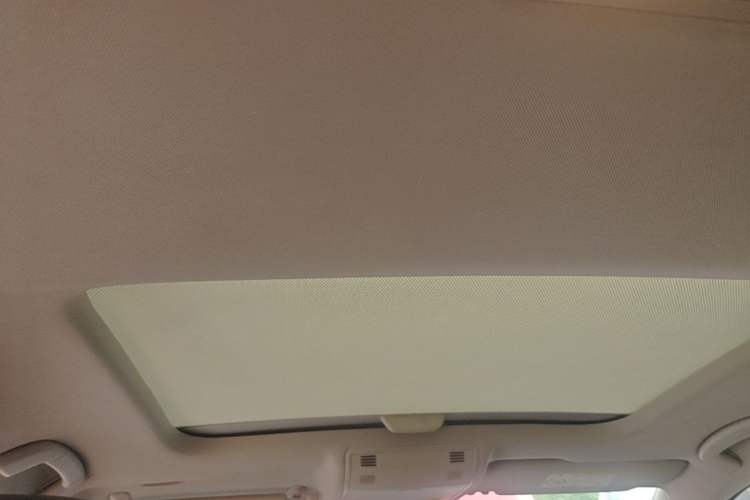 Used Volkswagen Golf 2016 230TSI Automatic Comfort Version Headliner