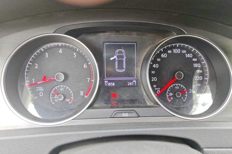 Used Volkswagen Golf 2016 1.6L Automatic Comfort Model Instrument Cluster