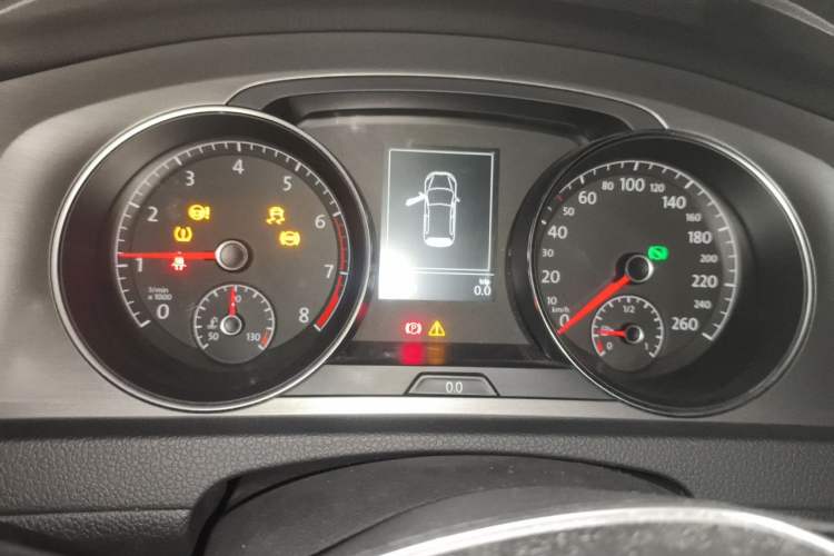 Used Volkswagen Golf 2016 1.6L Automatic Comfort Model Instrument Cluster