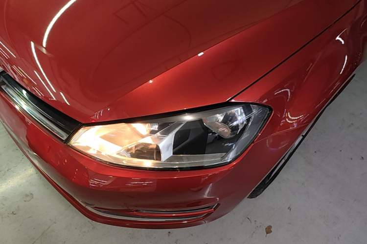 Used Volkswagen Golf 2016 230TSI Automatic Comfort Version Left Front Headlight