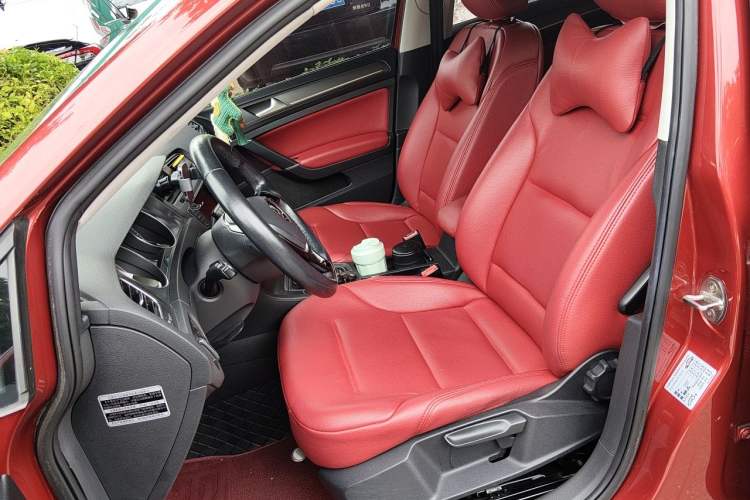 Used Volkswagen Golf 2016 230TSI Automatic Comfort Version Left Front Seat
