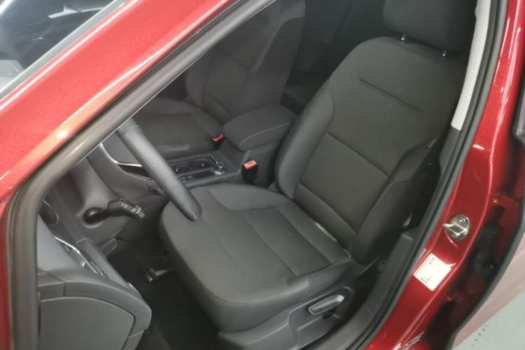 Used Volkswagen Golf 2016 1.6L Automatic Comfort Model Left Front Seat