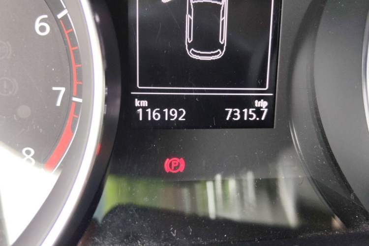 Used Volkswagen Golf 2016 230TSI Automatic Comfort Version Odometer Close Up