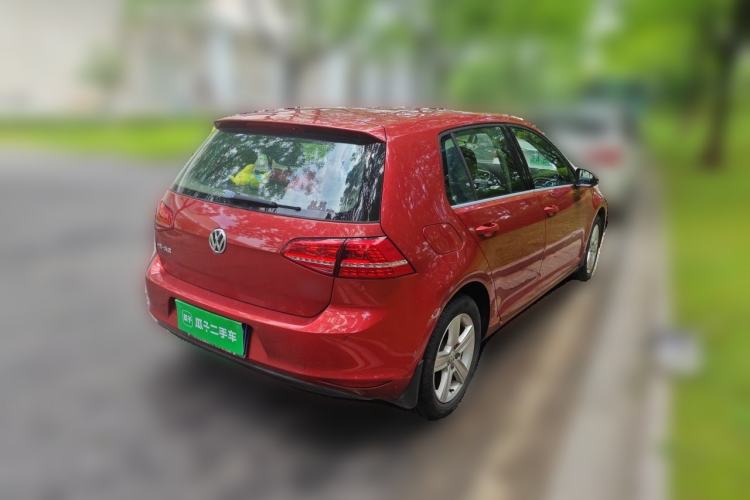 Used Volkswagen Golf 2016 1.6L Automatic Comfort Model Rear Right 45 Deg