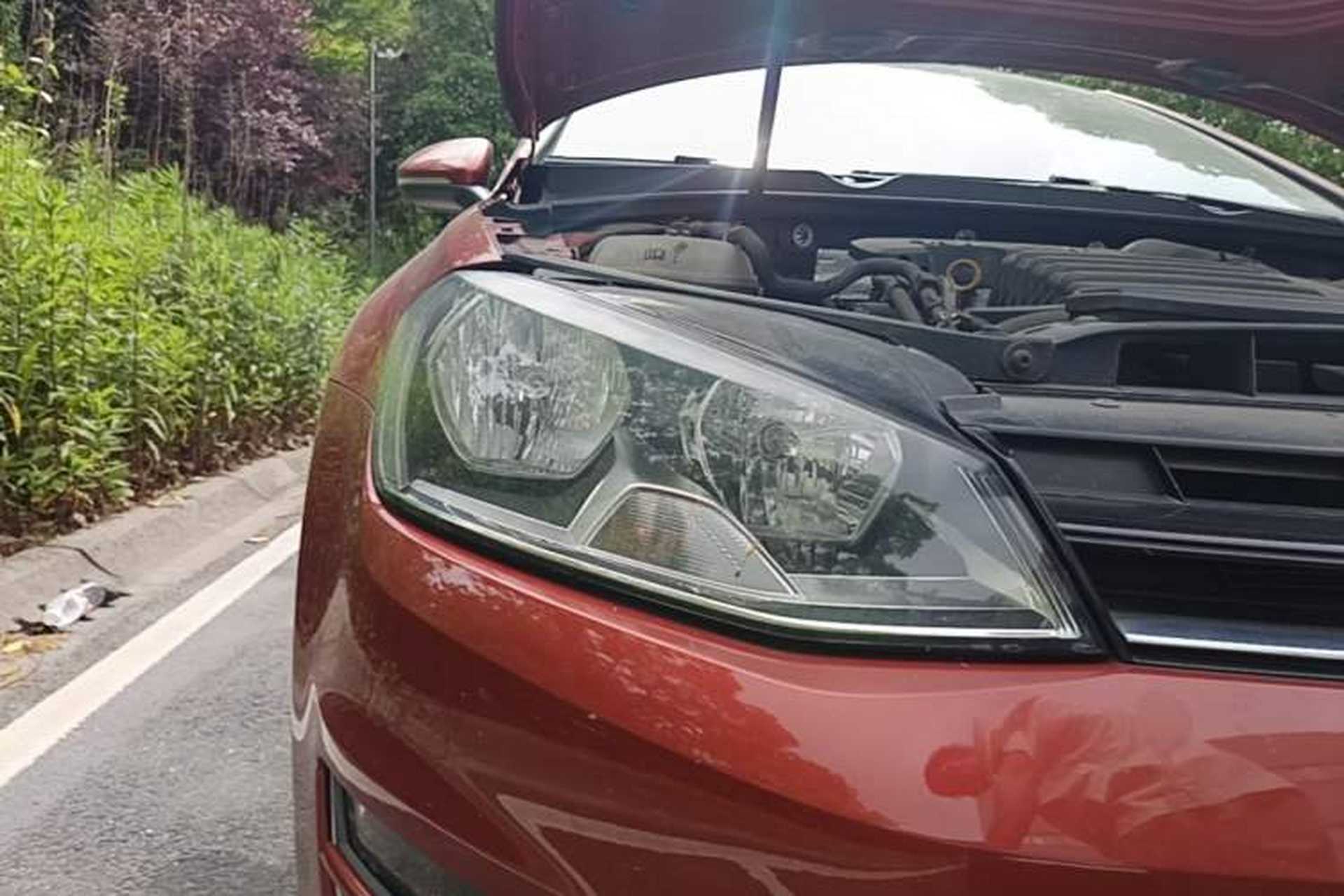 Used Volkswagen Golf 2016 230TSI Automatic Luxury Version Right Front Headlight