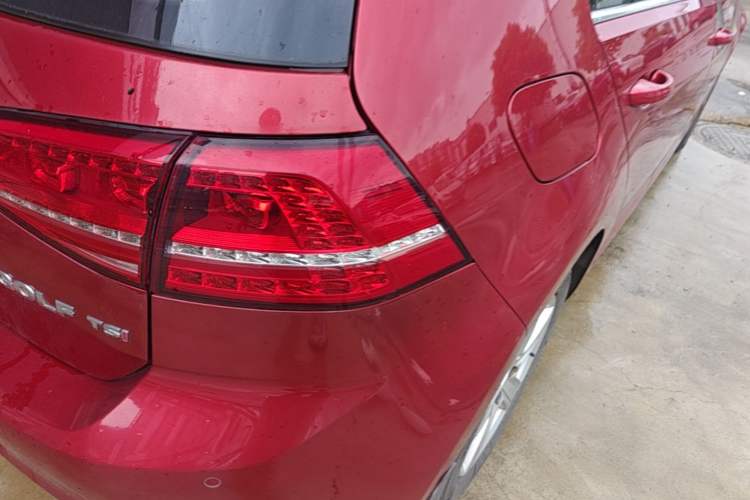 Used Volkswagen Golf 2016 230TSI Automatic Comfort Version Right Rear Taillight