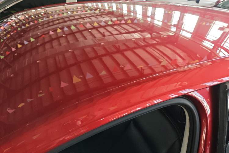 Used Volkswagen Golf 2016 1.6L Automatic Fashion Model Roof