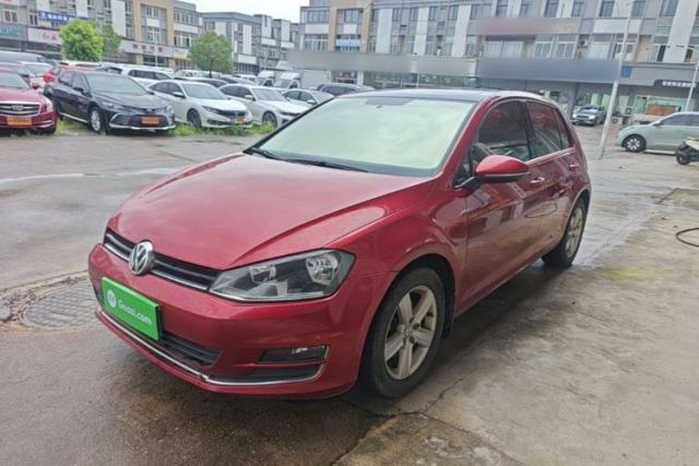 Ojetý Volkswagen Golf 2016 230TSI Automatic Comfort Version