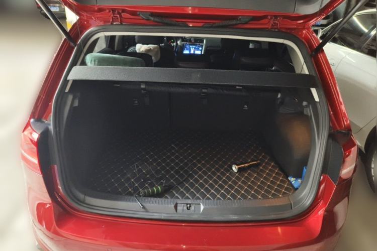 Used Volkswagen Golf 2016 1.6L Automatic Comfort Model Trunk