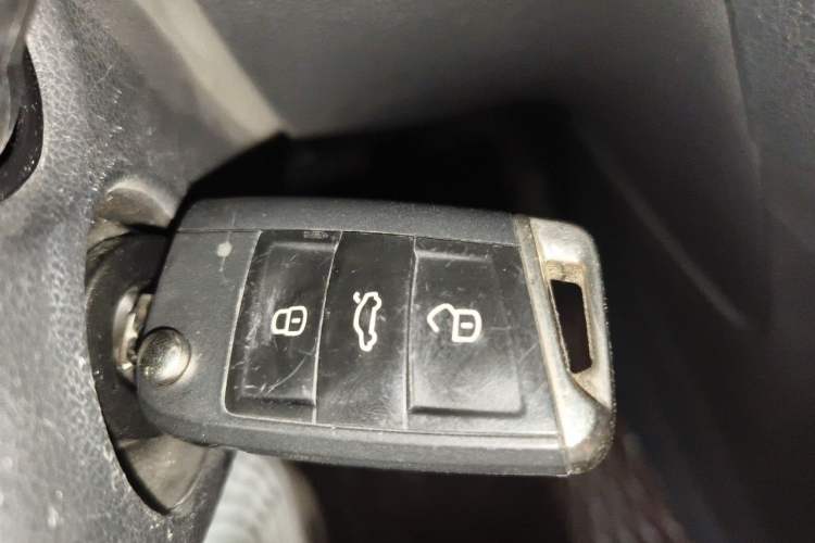 Used Volkswagen Golf 2016 1.6L Automatic Comfort Model Vehicle Key