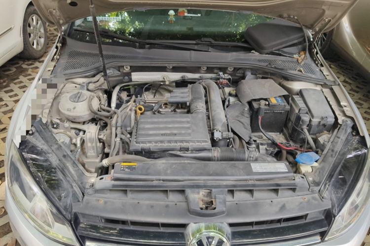 Used Volkswagen Golf 2016 230TSI Automatic Comfort Version Engine Bay