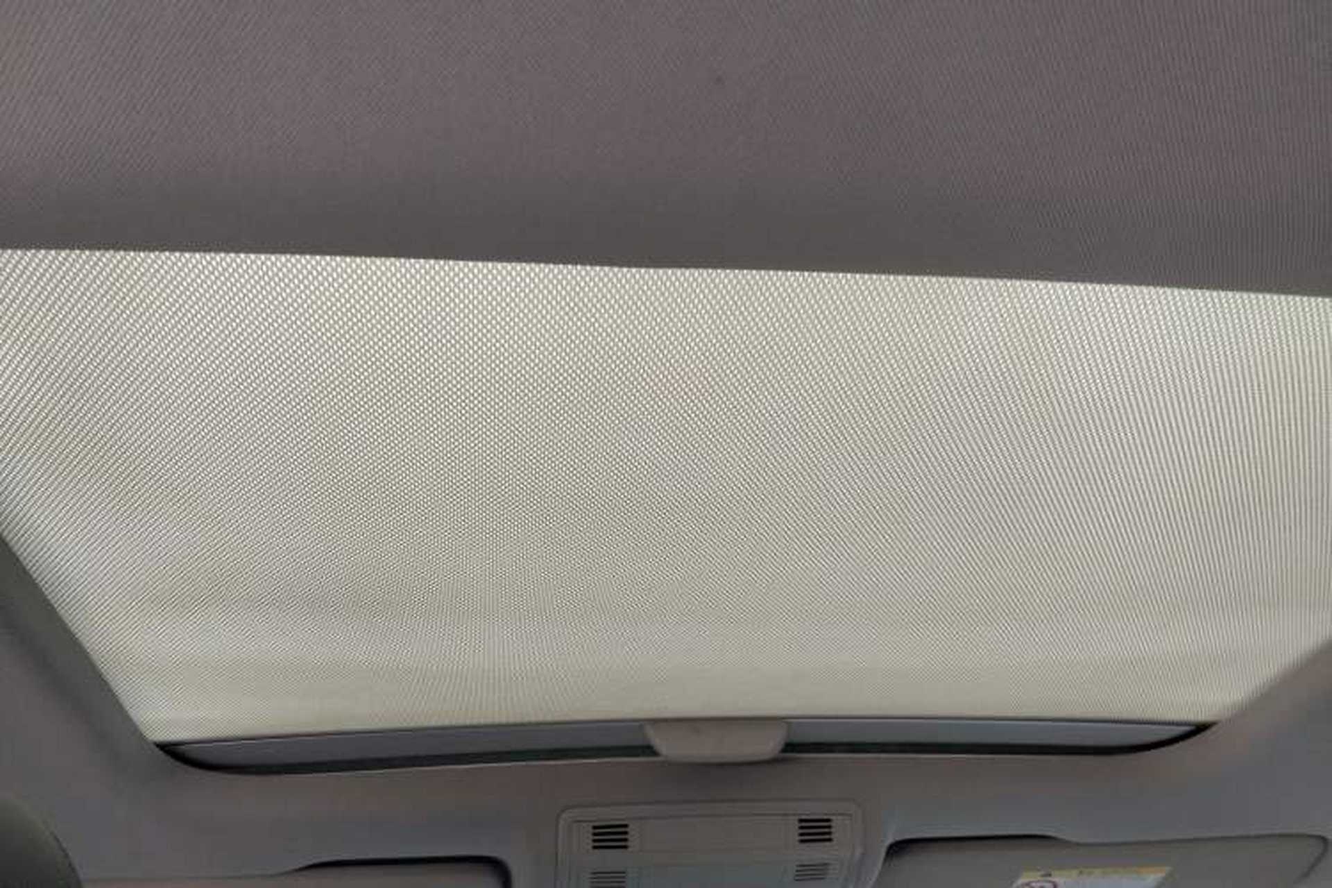 Used Volkswagen Golf 2016 230TSI Automatic Luxury Version Headliner
