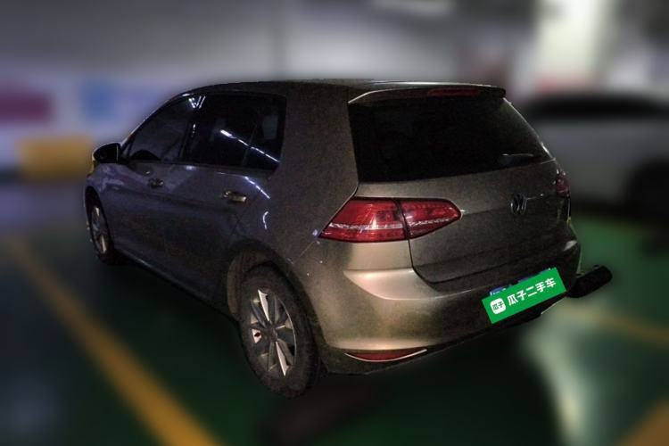 Used Volkswagen Golf 2016 1.6L Automatic Fashion Model Rear Left 45 Deg