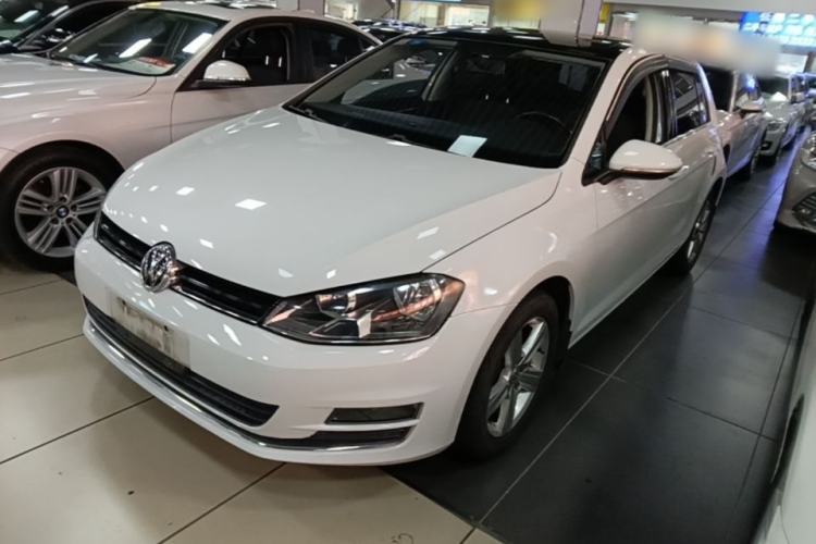 Used Volkswagen Golf 2016 230TSI Automatic Comfort Version Guazi used car, China used car export, Used car for sale, Used cars, Cheapest cars for sale