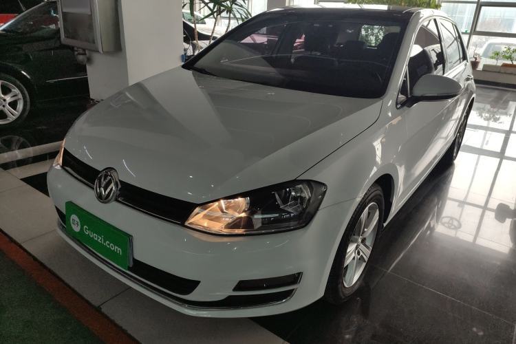 Used Volkswagen Golf 2016 230TSI Automatic Comfort Version Guazi used car, China used car export, Used car for sale, Used cars, Cheapest cars for sale