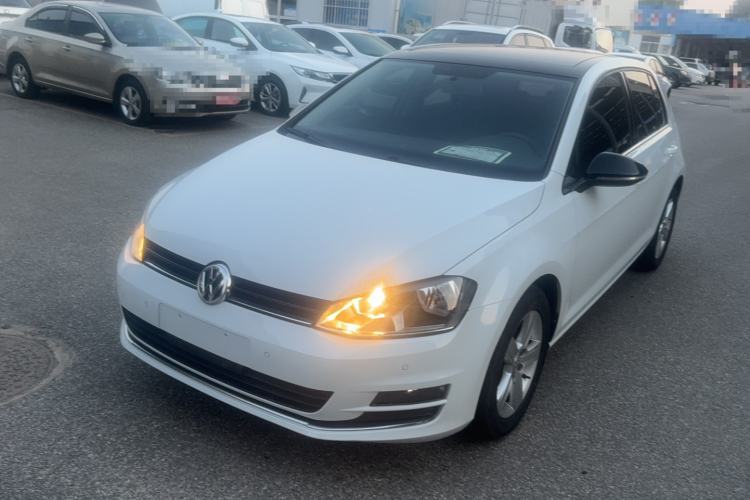 Used Volkswagen Golf 2016 1.6L Automatic Comfort Model Guazi used car, China used car export, Used car for sale, Used cars, Cheapest cars for sale