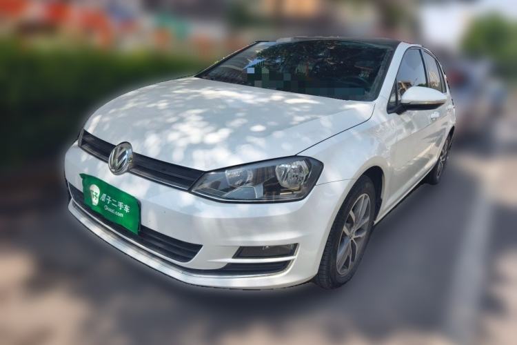 Used Volkswagen Golf 2016 230TSI Automatic Luxury Version Guazi used car, China used car export, Used car for sale, Used  cars, Cheapest cars for sale