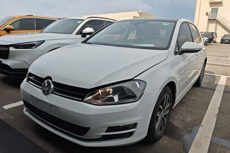 Volkswagen Golf 2016 230TSI Automatic Luxury Version usata Guazi used car, China used car export, Used car for sale, Used cars, Cheapest cars for sale